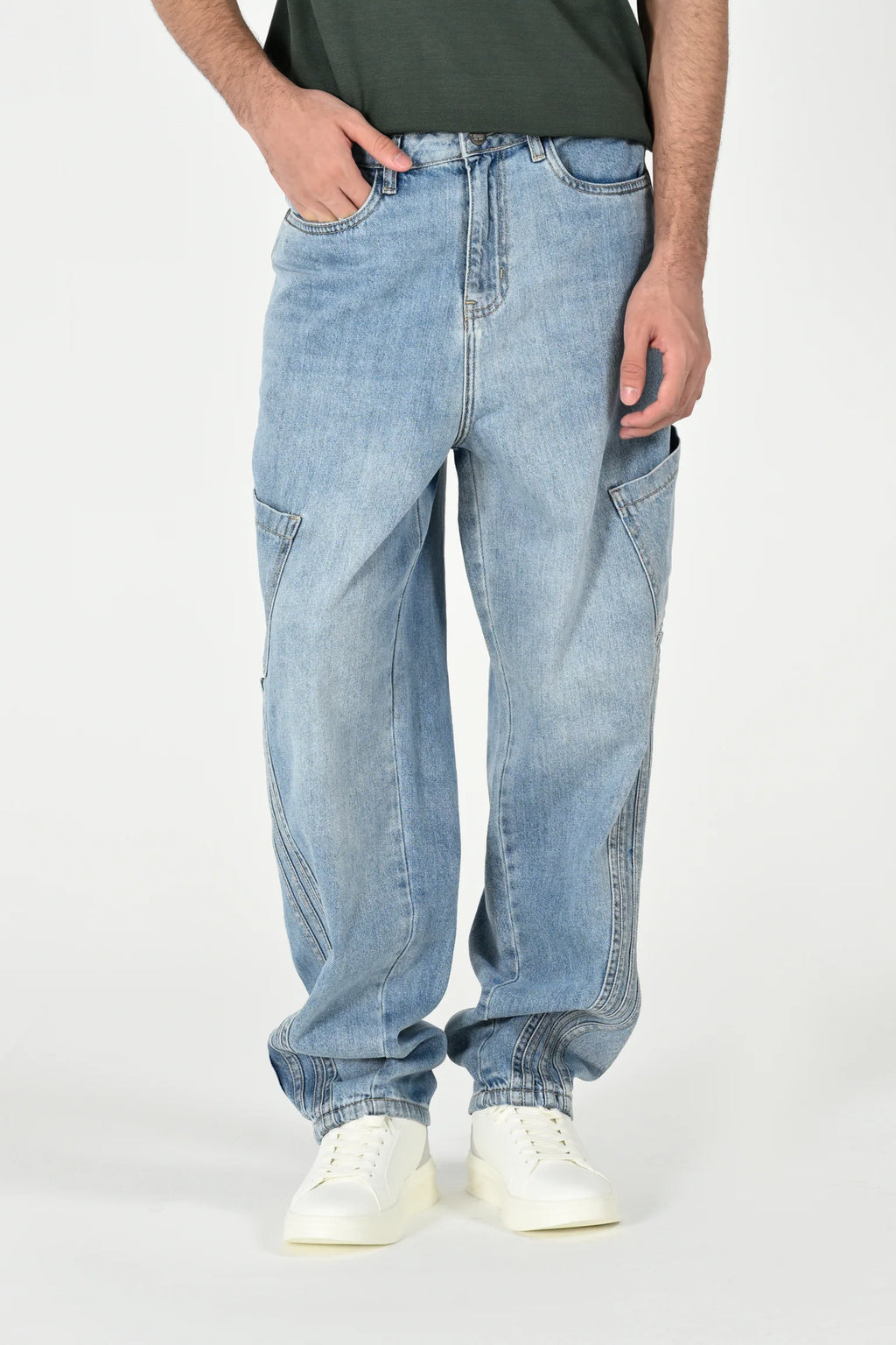 BAGGY FIT CARGO DENIM