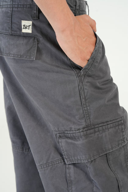 BAGGY FIT CARGO TROUSER